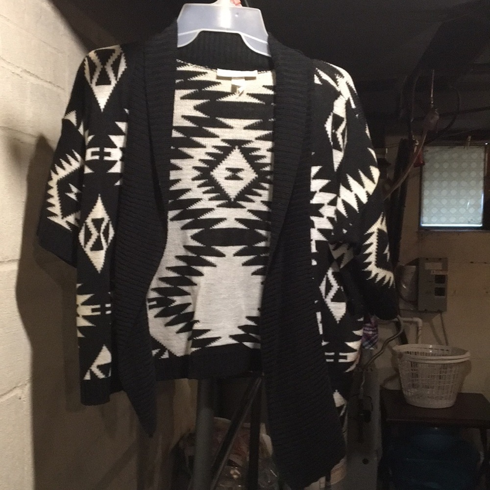Women’s Black / White Camisole